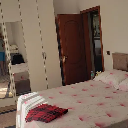 Te Endriti Shkoze (Tirana)